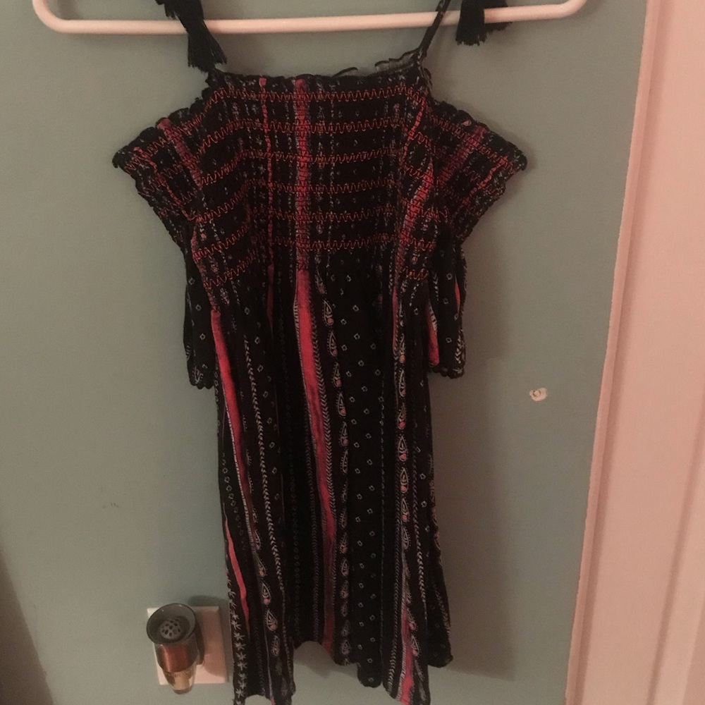 Off the shoulder dress by mudd (kids)